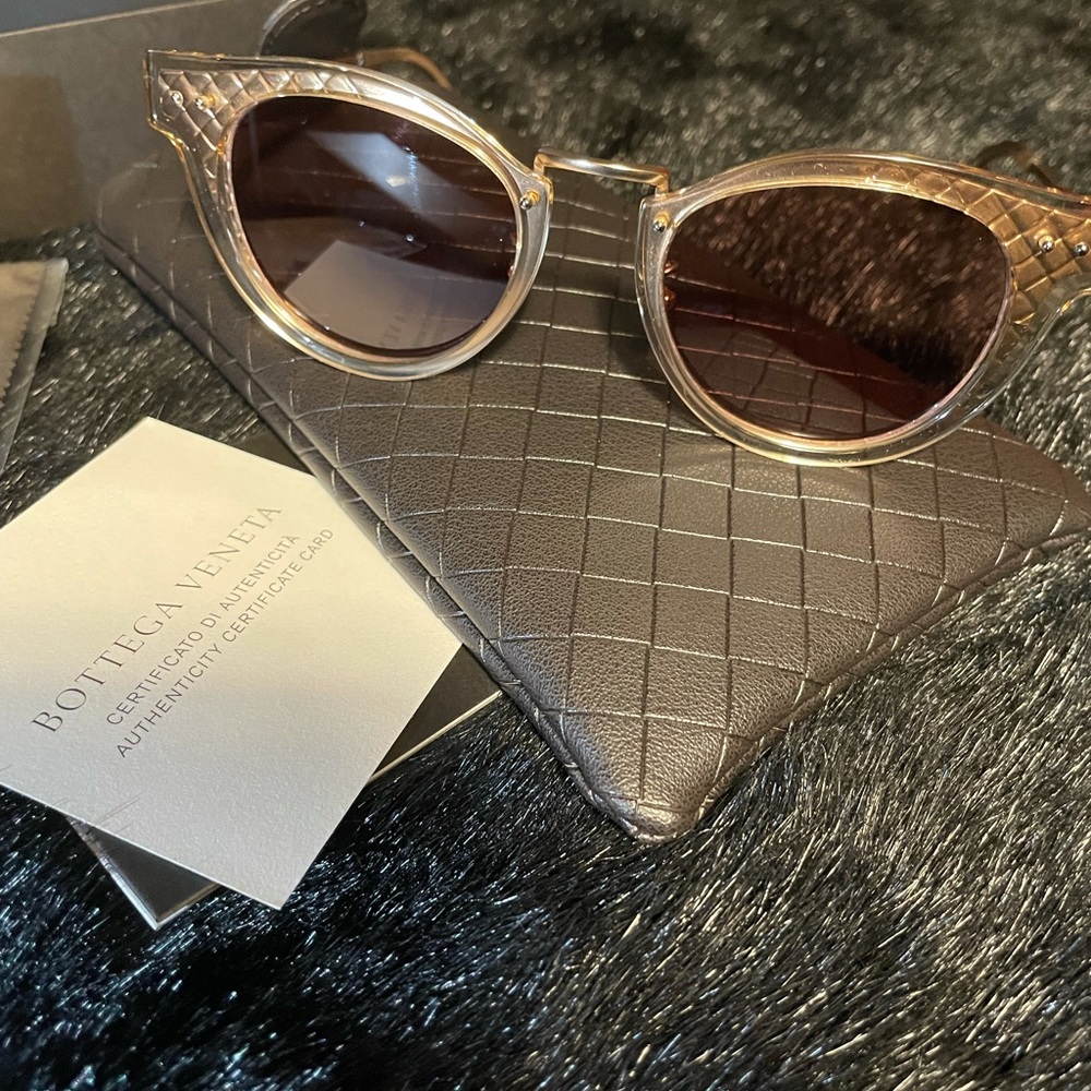 AUTHENTIC BOTTEGA VENETA SUNGLASSES!!!
